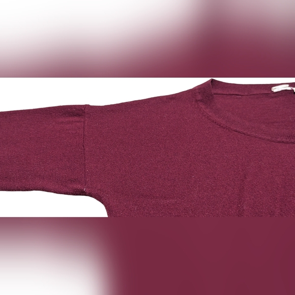 Gap Women's Medium Garnet Red Lightweight Wool Long Sleeve Pull Over Sweater - Picture 4 of 10